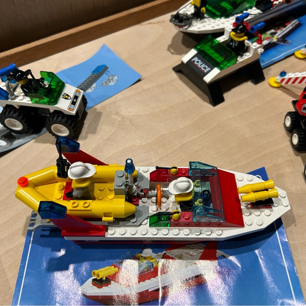 Retired. 4 LEGO Town sets: Police, Fire and Rescue - Picture 8 of 14